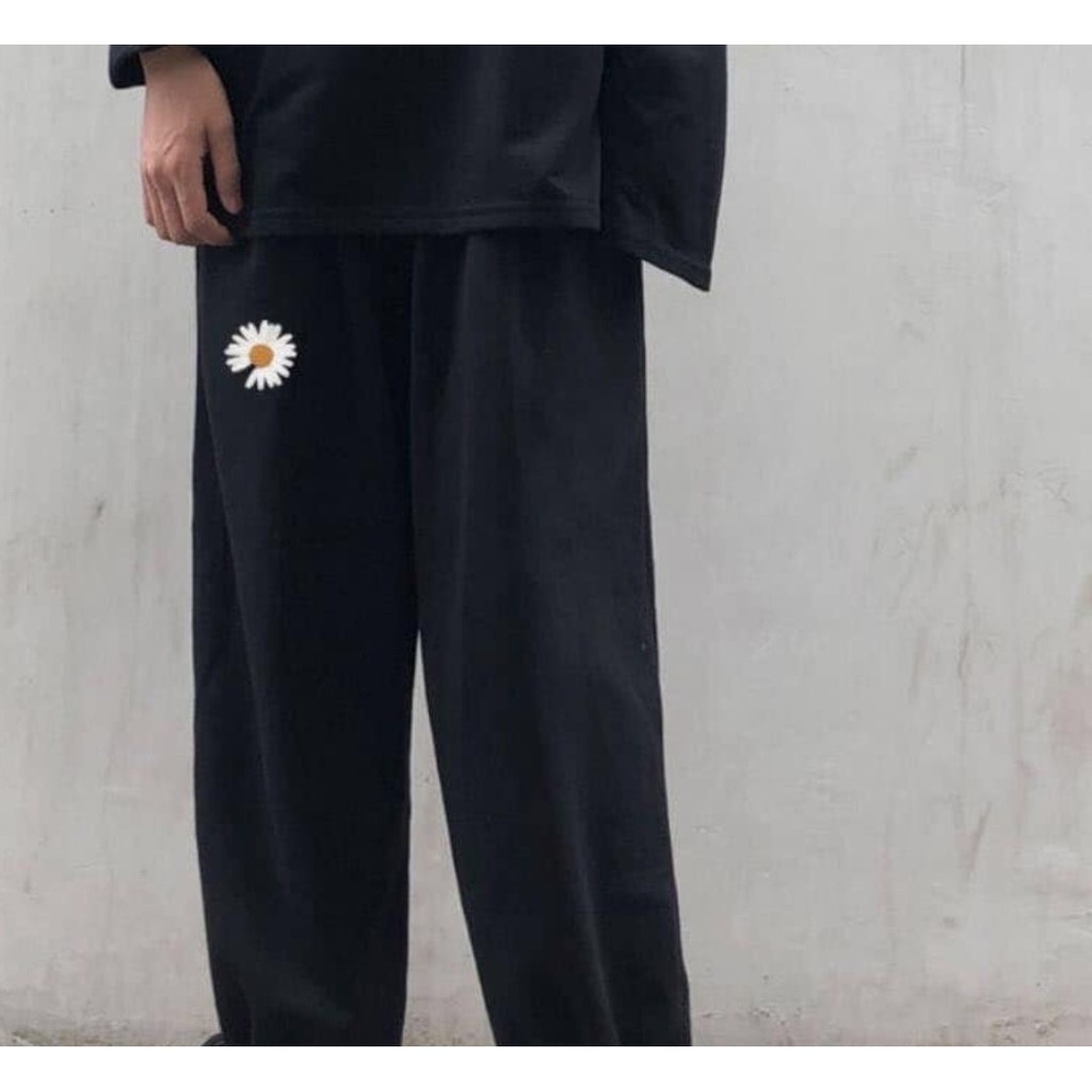 QUẦN JOGGER THUN NỈ THÊU HOA CÚC UNISEX MÀU ĐEN XÁM