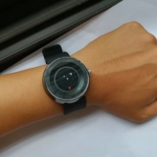 Đồng hồ dây Silicon kiểu dáng độc đáo thời trang
