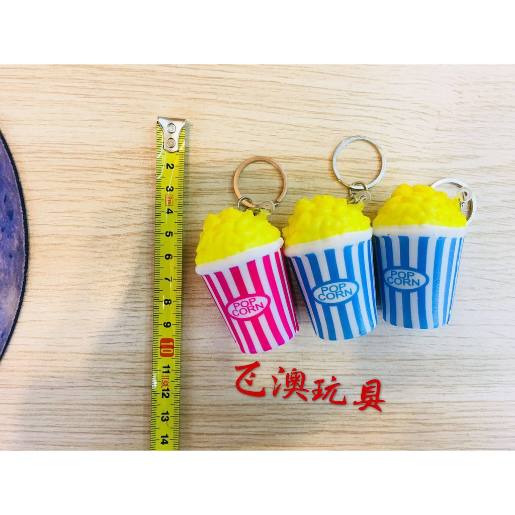 móc treo chìa khóa hình lon ly nước ngọt quá đáng yêu và phong cách