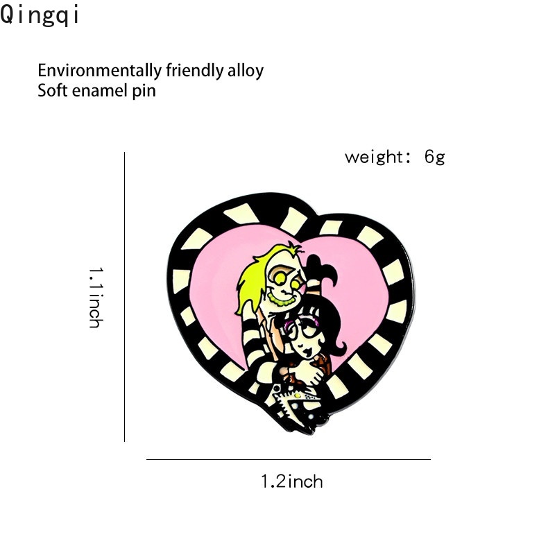 Trâm cài áo Miss Zoe hình trái tim họa tiết hoạt hình phong cách dễ thương