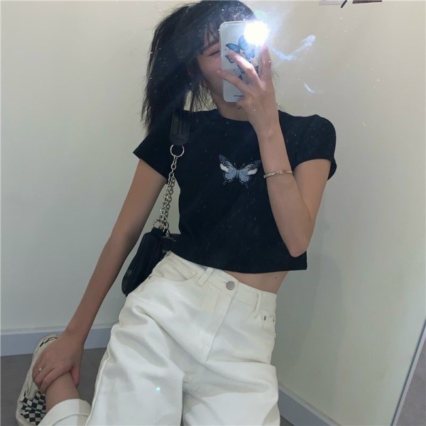 Áo Croptop tay ngắn thêu hình bướm siêu xinh - áo croptop tay ngắn siêu hot 2 màu | BigBuy360 - bigbuy360.vn