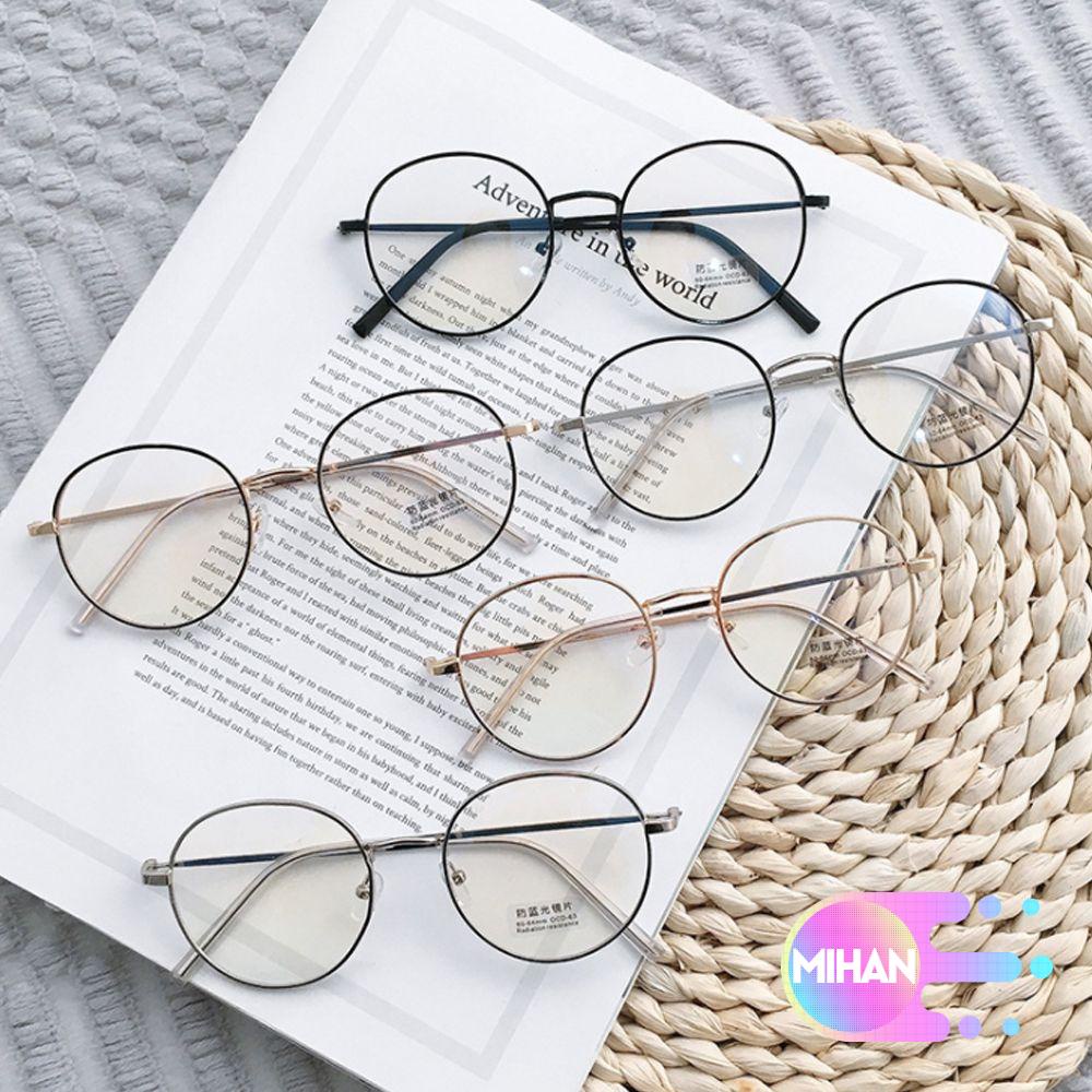 Mắt kính chống ánh sáng xanh khi sử dụng máy tính