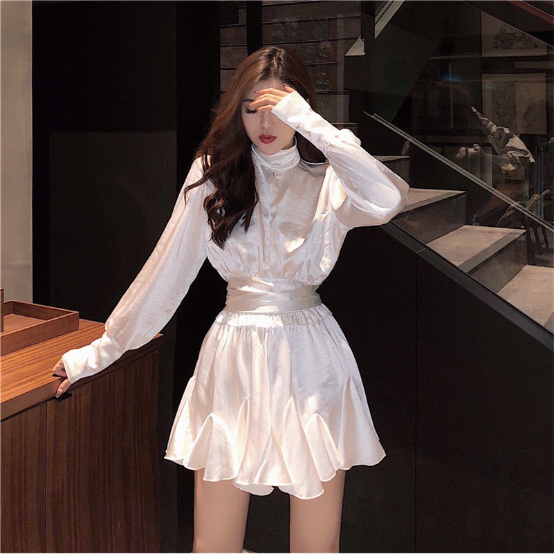 SET RỜI ÁO+ CHÂN VÁY NHŨ XÒE HỞ LƯNG QUẢNG CHÂU ORDER MÃ 94823