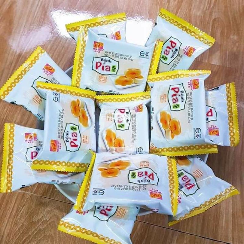 BÁNH PÍA KIM SA TÂN HUÊ VIÊN BỊCH 12 CÁI