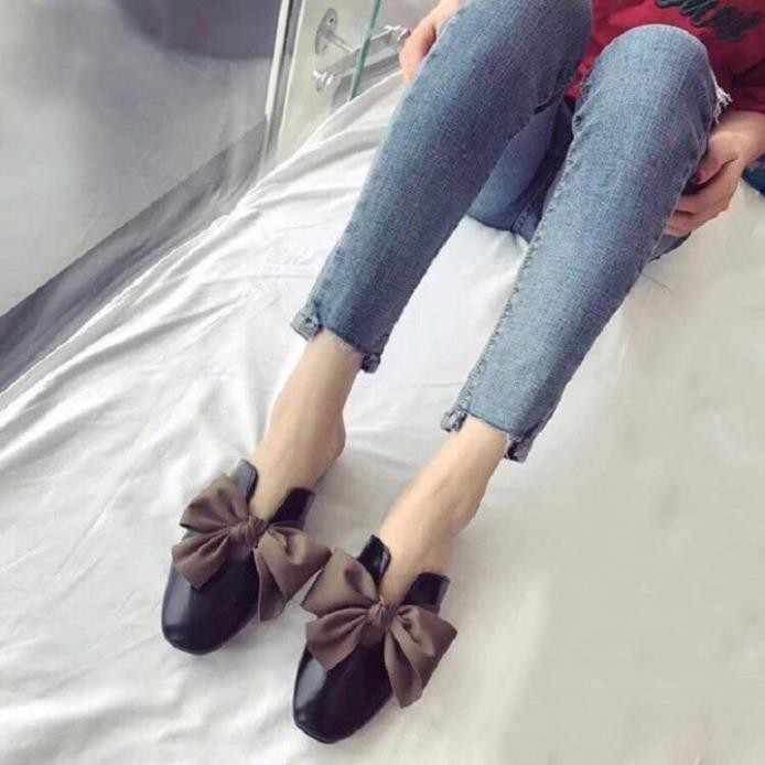 A22 - Giày sục nữ mũi vuông thắt nơ điệu đà | BigBuy360 - bigbuy360.vn