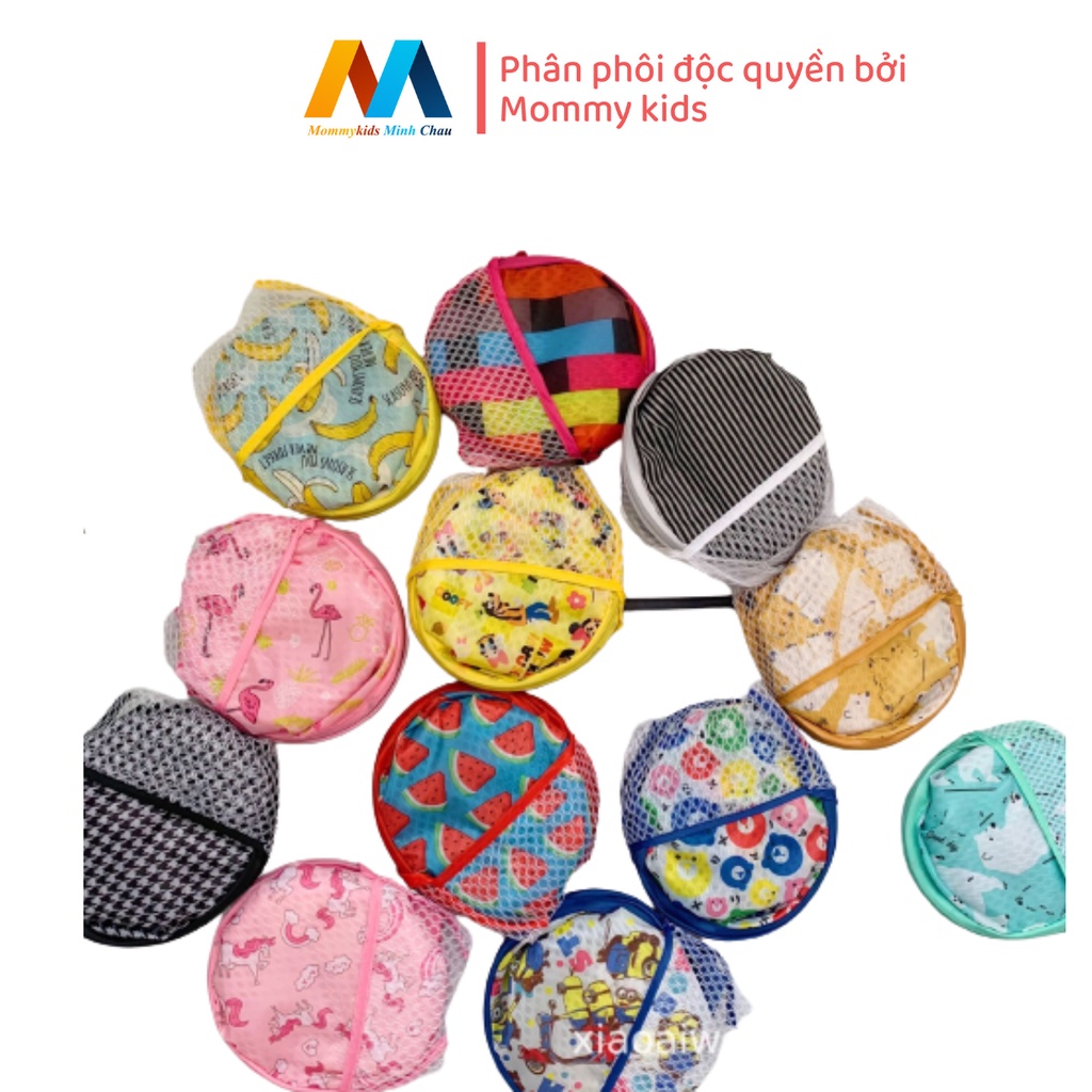 Quà tặng MOMMYKIDS MINH CHÂU quây cũi nhựa ( 1 thảm, 100 quả bóng, 1 combo ném bóng giỏ ( cột bóng, giỏ bóng, 1 bóng), 1