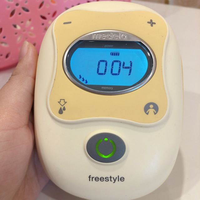  [FREESHIP]Máy hút sữa medela freestyle like new [tặng VOUCHER 50k]