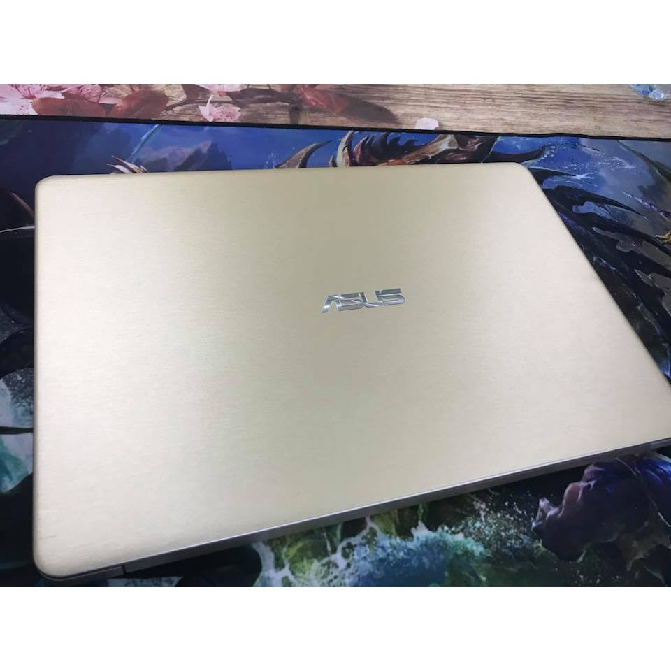 Tấm dán nhôm xước cho laptop