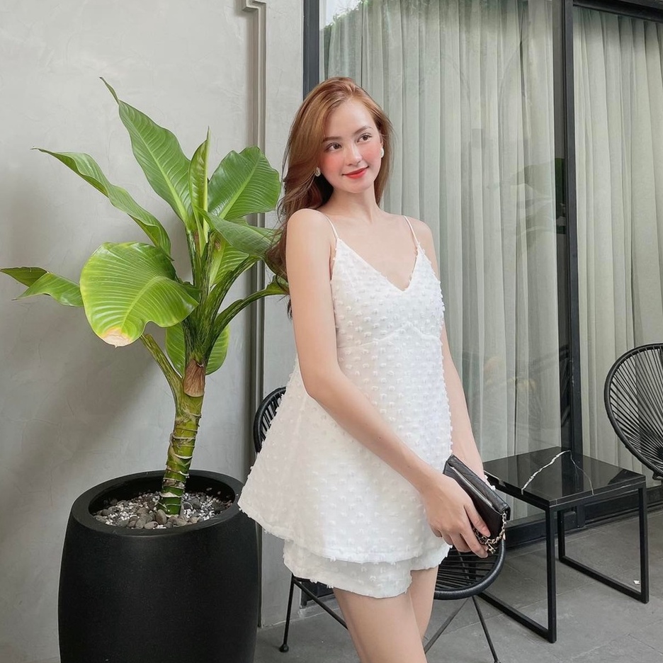 [Ảnh thật] Set short 2 dây hở lưng vái xốp thêu bông đi biển du lịch siêu sexy