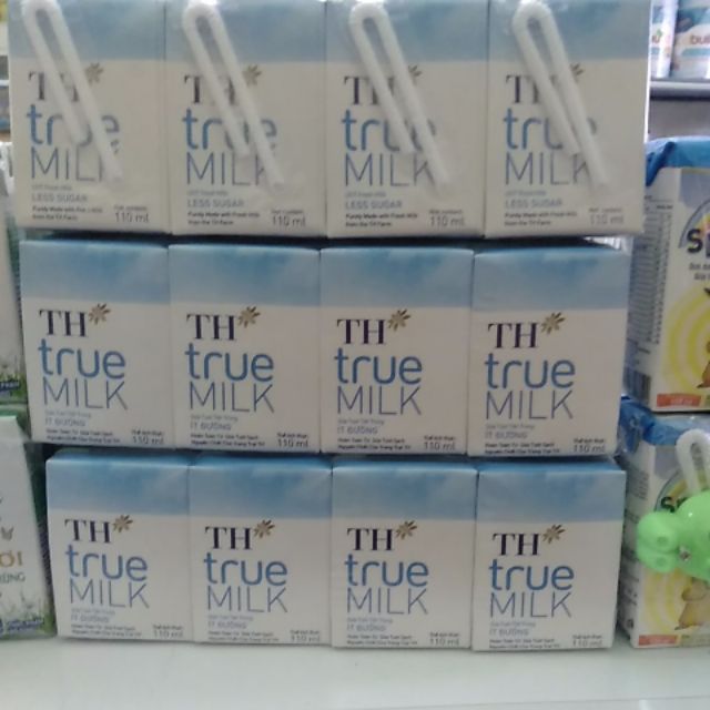 Lốc 4 hộp Sữa Tươi TH true milk 110ml, ít đường,có đường, nguyên chất.