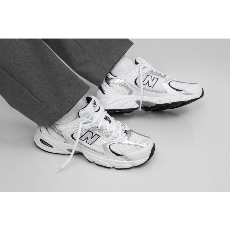 GIÀY NEW.BALANCE 530 CREAM AND GREY