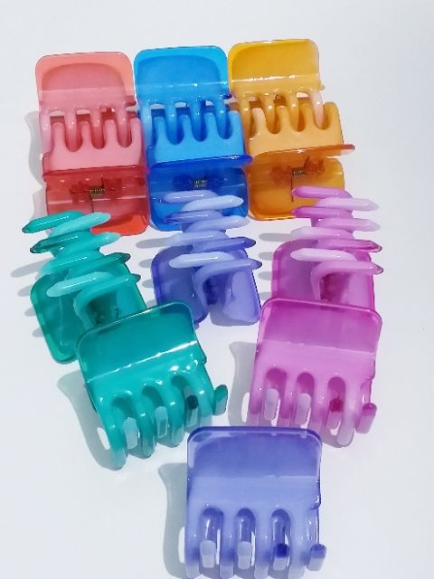 Kẹp tóc 4 răng nhựa cứng màu trong (được chọn màu)