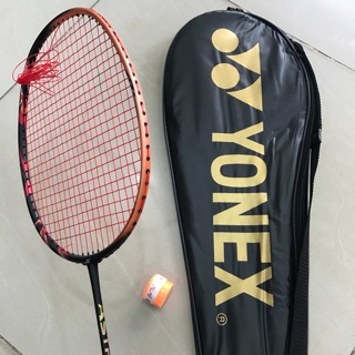 VỢT CẦU LÔNG YONEX ( tặng kèm :Túi,lưới,cuốn)