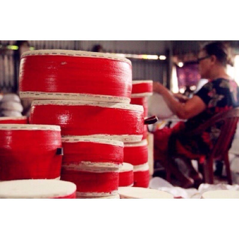 Trống da trâu, trống múa lân, đồ chơi dân gian cho bé