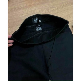 Quần Legging H.M Cuộn Giấy
