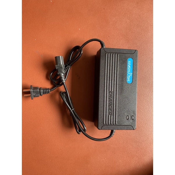Sặc xe điện 48v-12AH dùng cho xe đạp điện Yamaha , HK bike , Ninja ,…