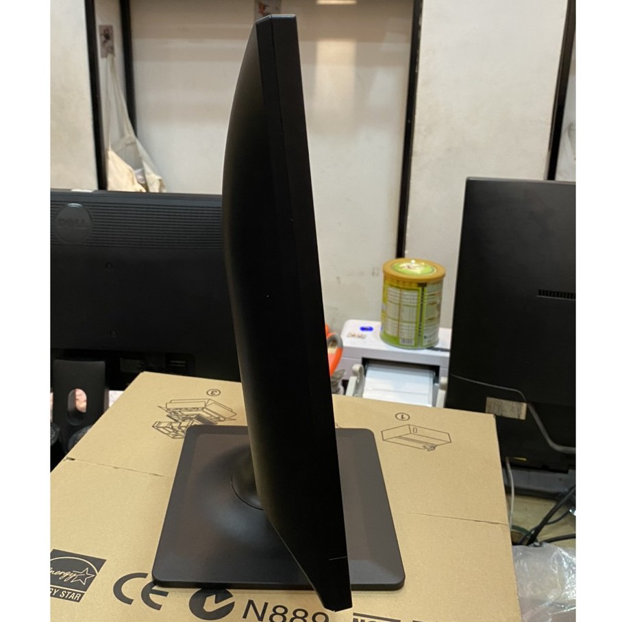 Màn hình máy tính LCD Dell vuông box 17 inch hàng Renew | BigBuy360 - bigbuy360.vn