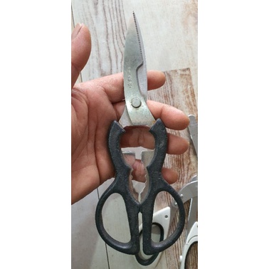 Kéo nhà bếp hàng nhật bãi chưa vệ sinh , bén , bền , chất lượng cao