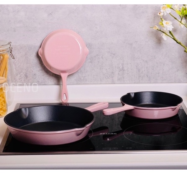 Chảo gang Oceno 16cm màu xanh có vòi rót dùng được bếp từ 2 màu cao cấp