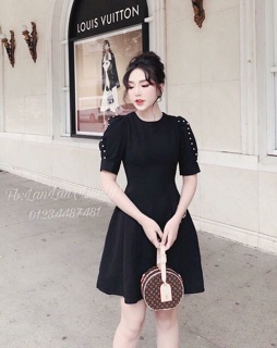 Váy xoè đính ngọc