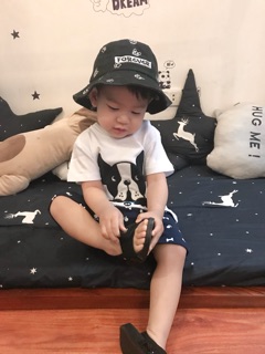 Body đùi hình chó bull pháp