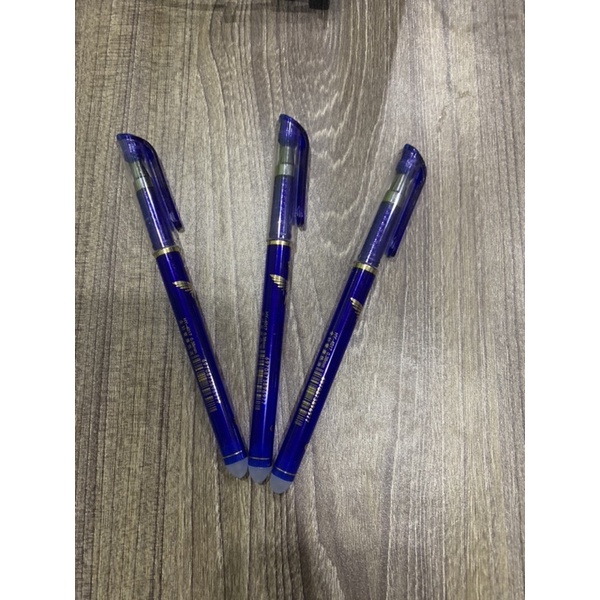 12 chiếc bút bi xoá được màu xanh mã HY 4017