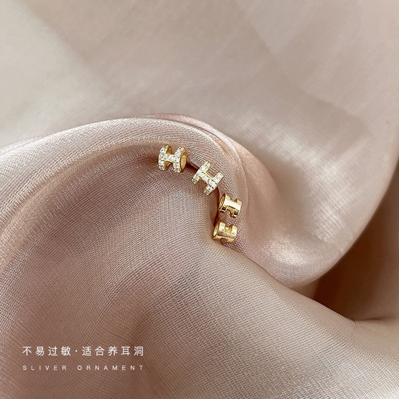 Bông Tai Chữ H Đính Đá Thời Trang S925