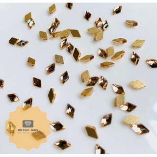 (đá chân bằng) trang trí móng nail