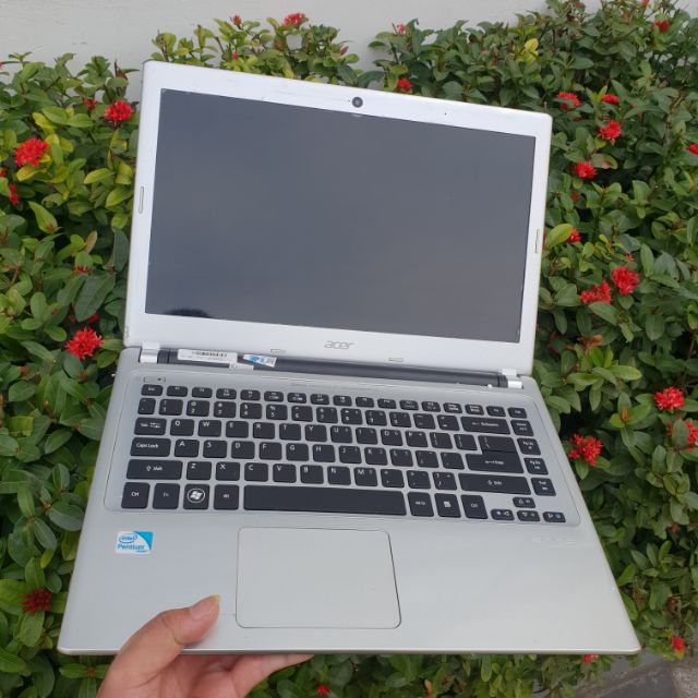 Laptop rất đẹp zin giá lại rẻ