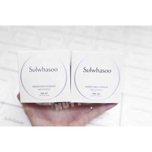 Phấn Nước Sulwhasoo Perfecting Brightening Cushion