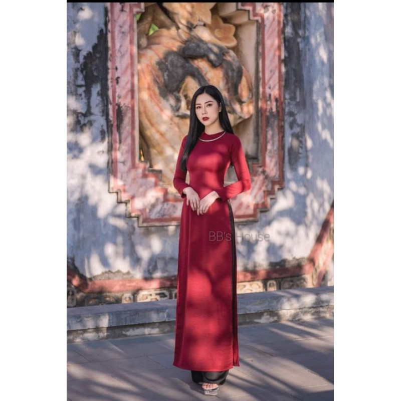 Áo dài Trang Đài màu siêu che khuyết điểm thân thể