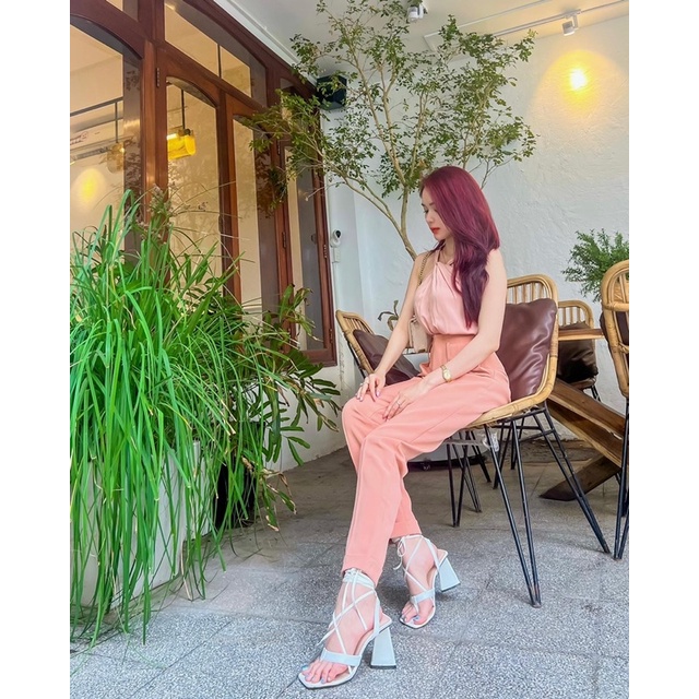 Áo dây dạng yếm