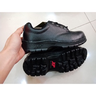 Giày bảo hộ XP đế đỏ mũi sắt