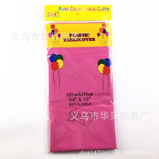 Khăn trải bàn sinh nhật cho bé