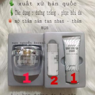 Kem ốc sên trắng da