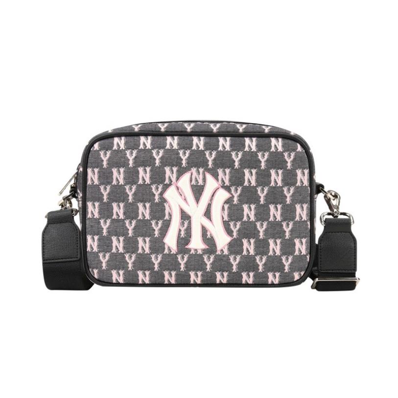 Túi Đeo NY nam nữ chính hãng MLB Monogram Jacquard Cross Bag New York Yankees  - Túi Đeo Chéo Hàn Quốc HCN Hồng To