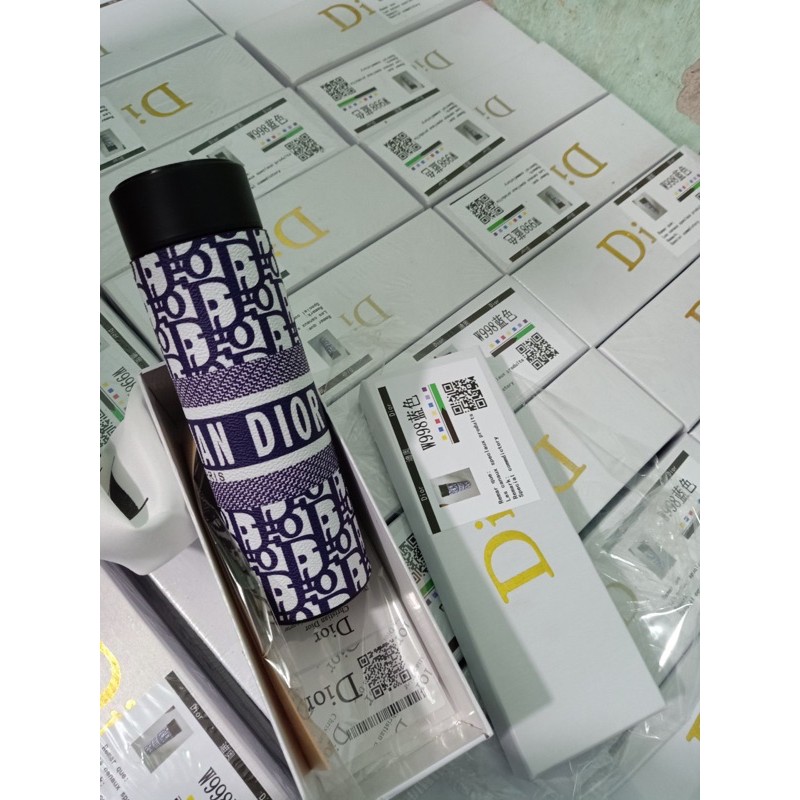có hộp và đầy đủ bill
