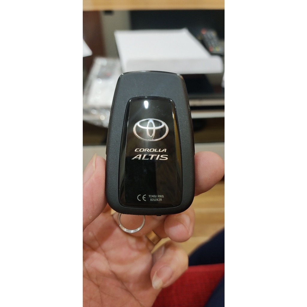 Ốp chìa khóa xe Camry 2019-2022, Ốp chìa khóa xe Altis 2021 2022 có kèm móc treo đẹp - MTG