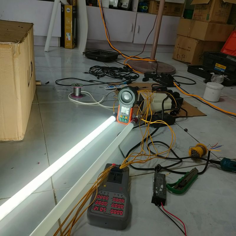 Bóng Đèn Tuýp Led Tube T8 1.2m thuỷ tinh 32w siêu sáng hiệu TVD dài 1m2 30w 3200lm đầu nhôm xanh bảo hành 12 tháng