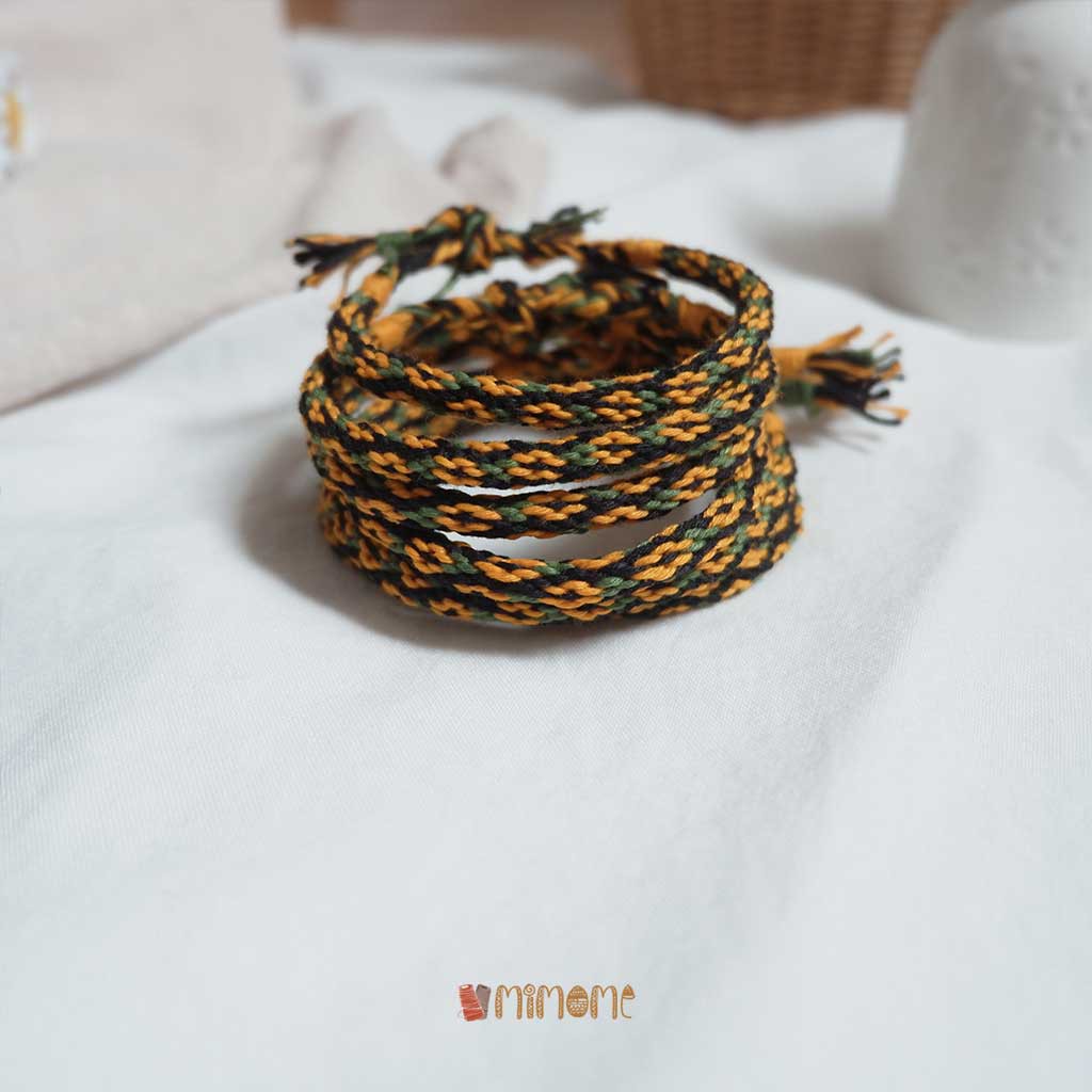 Vòng kumi hoa mặt trời