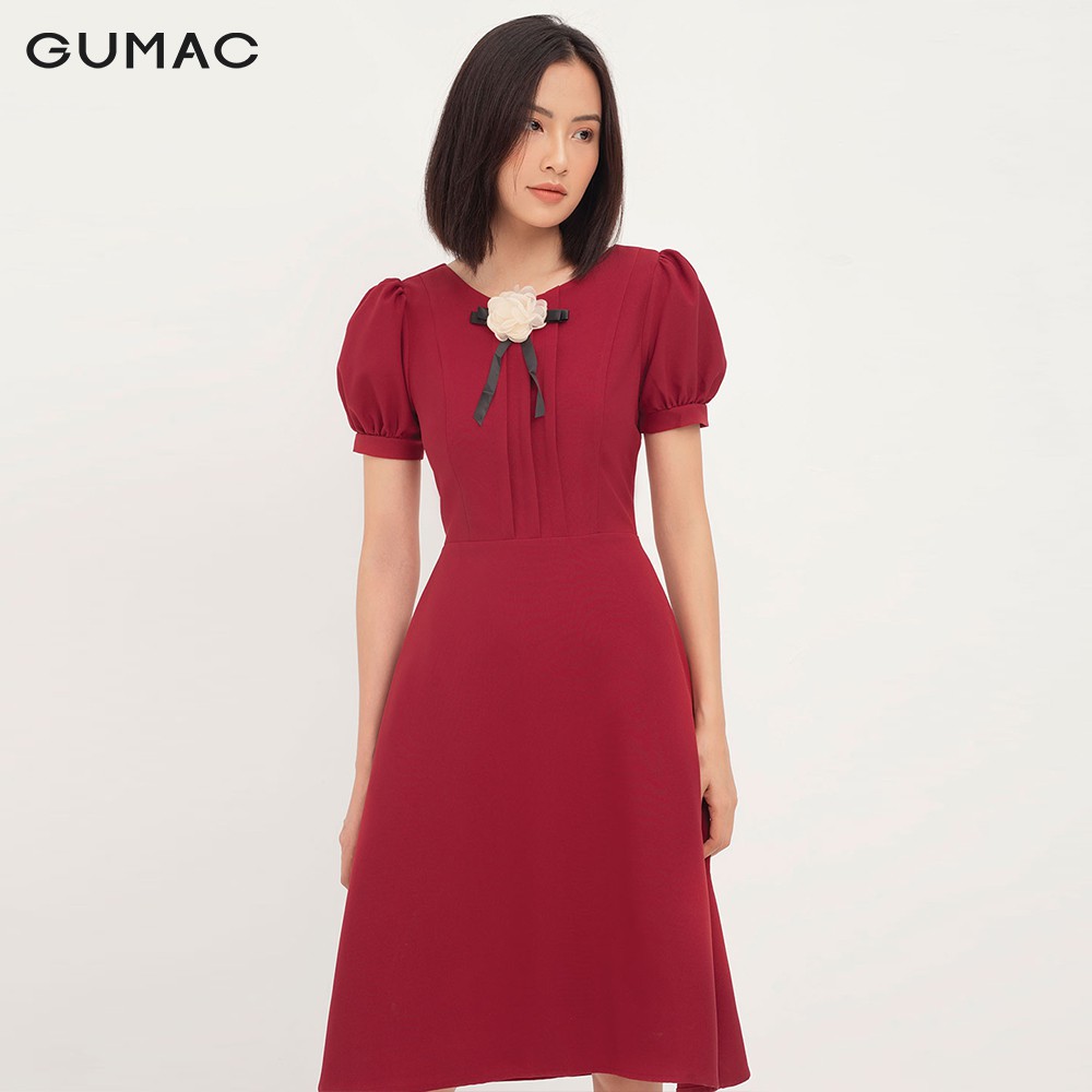 [Mã MABR07062 giảm 8% tối đa 50K đơn từ 249K] Đầm ôm nữ xếp ngực phụ kiện GUMAC DA1255 | BigBuy360 - bigbuy360.vn