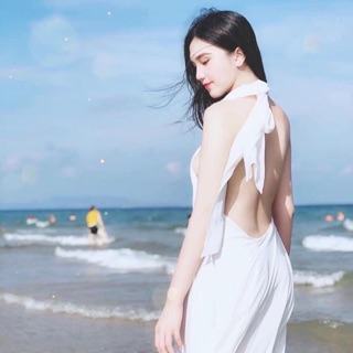 Váy lụa yếm
