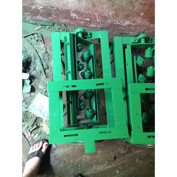 Máy duỗi sắt  lớn