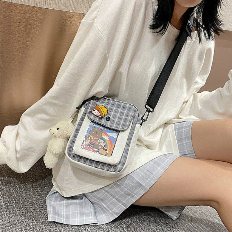 Túi đeo chéo họa tiết sọc caro xinh xắn thời trang 2021 cho nữ | BigBuy360 - bigbuy360.vn