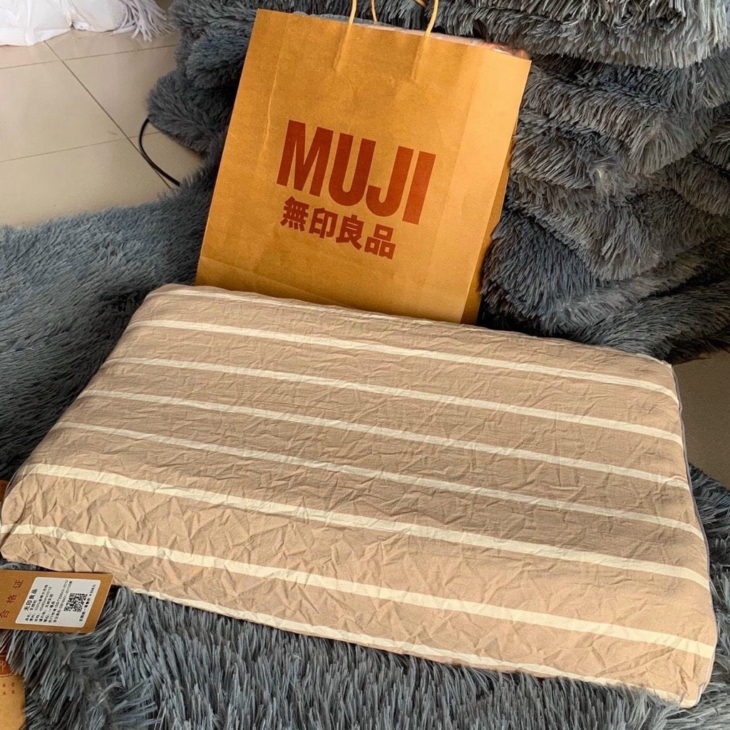 [VÔ ĐỊCH RẺ] Gối cao su non Muji Nhật Bản đầy đủ tem tag chống đau mỏi vai gáy - 100% cao su thiên nhiên