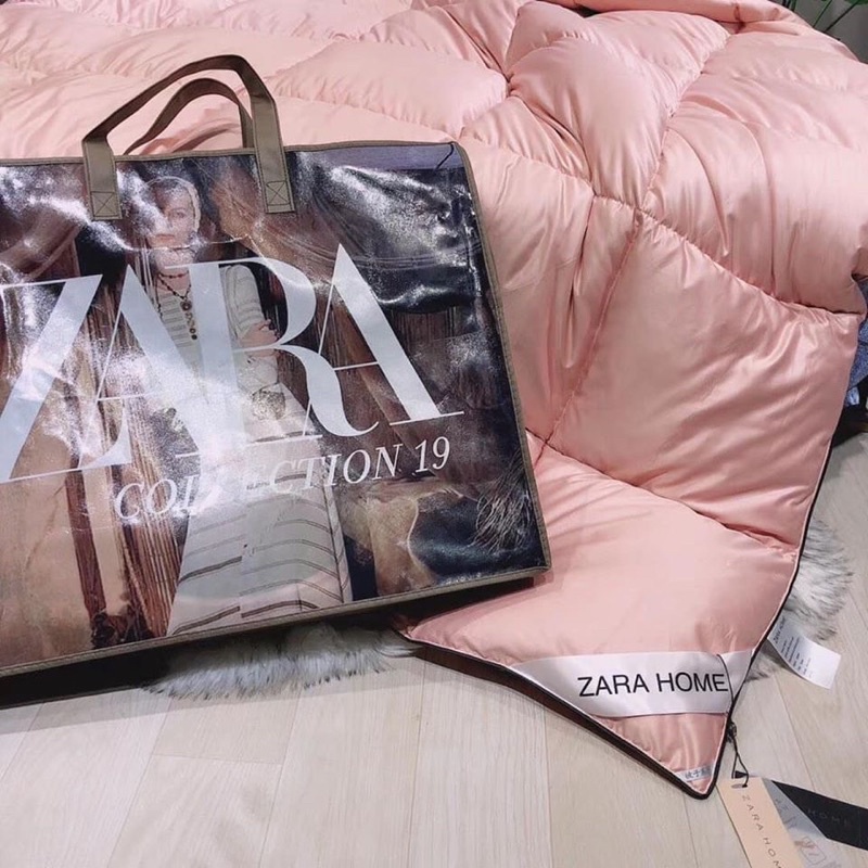 Chăn phao lông vũ nhân tạo Zara home ấm áp nhập khẩu cao cấp nặng 2,6kg