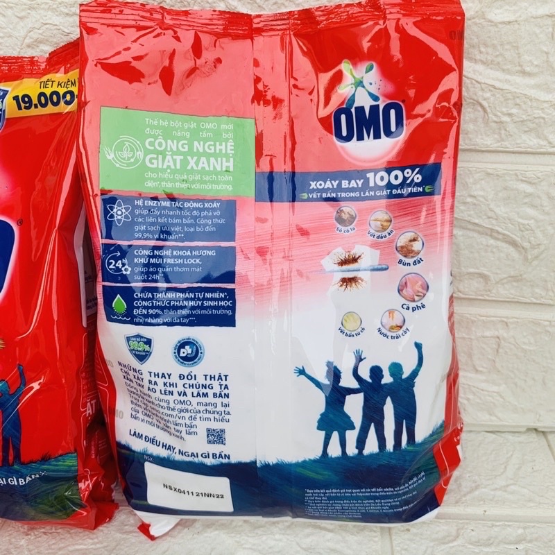 Bột giặt omo 1,15kg