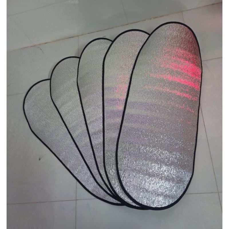 Tấm lót che yên xe máy chống nắng nóng loại lớn - đai chun to chắc chắn