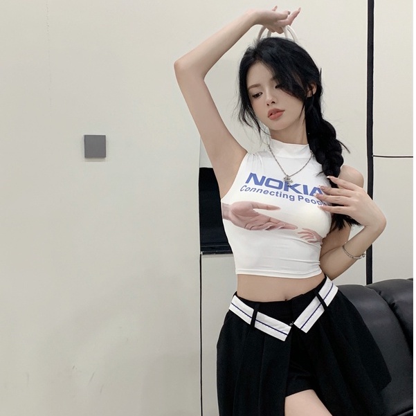 QKOOLE Áo croptop  không tay cổ cao in họa tiết nokia thời trang Hàn Quốc cho nữ