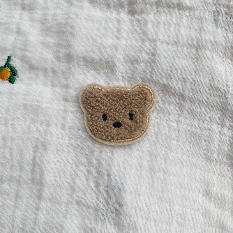 Sticker hình gấu be